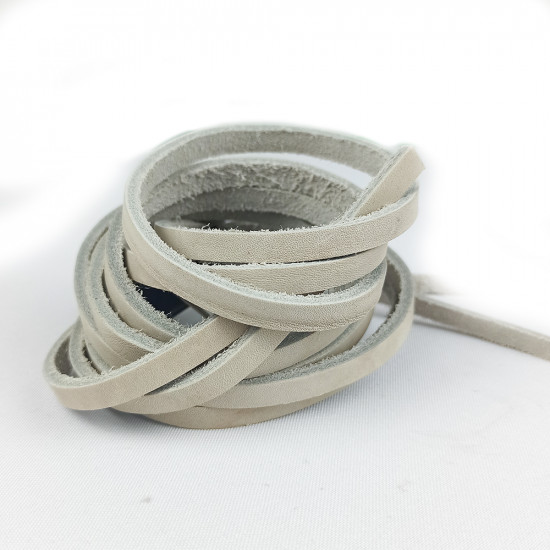 Шнур из натуральной кожи плоский серо-голубой для рукоделия 5-8х3мм 1,05 метра 3 шт