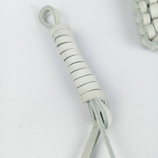 Шнур из натуральной кожи плоский серо-голубой для рукоделия 5-8х3мм 1,05 метра 3 шт